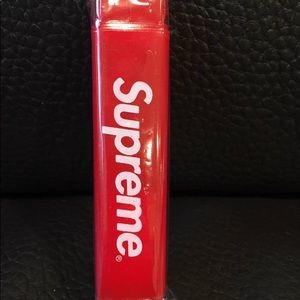 SOLD🔥 Supreme Toothbrush🔥